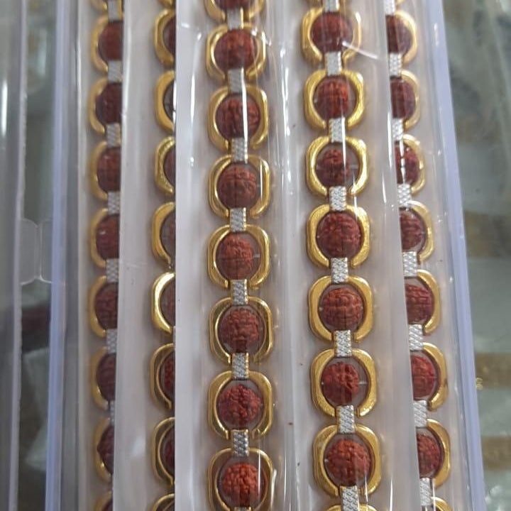 Rudraksha Healing Bracelet – Unisex Spiritual Wristband